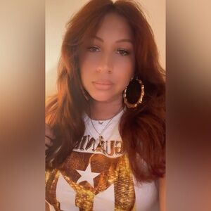 Meet your Posher, Tiffany